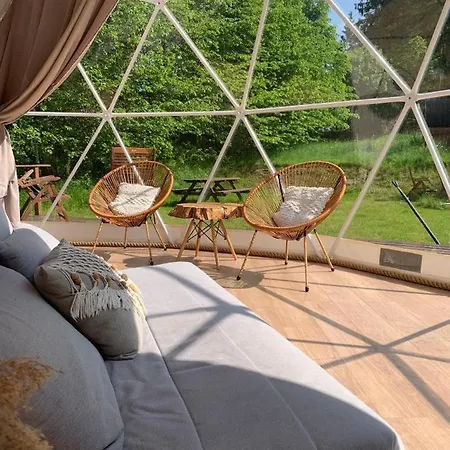 Forrest Glamp 豪华帐篷 Mieroszow