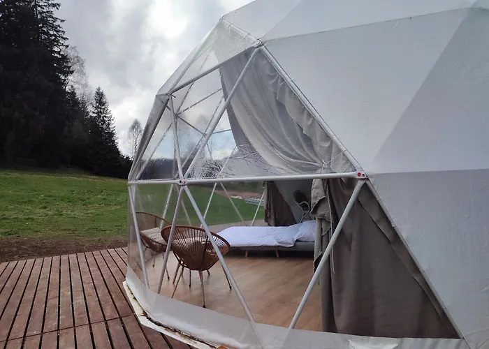 Luxusní stan Forrest Glamp Mieroszow