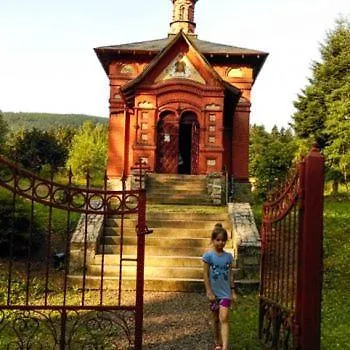 Luxusní stan Forrest Glamp